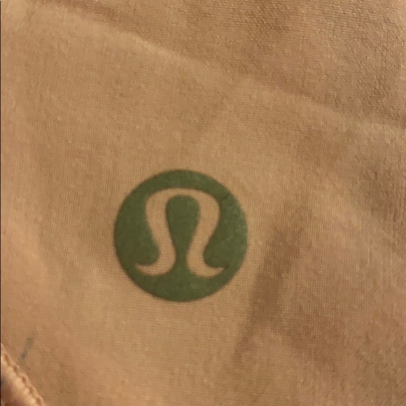 Lululemon Miami Pink Hotty Hot 4” - Picture 4 of 5